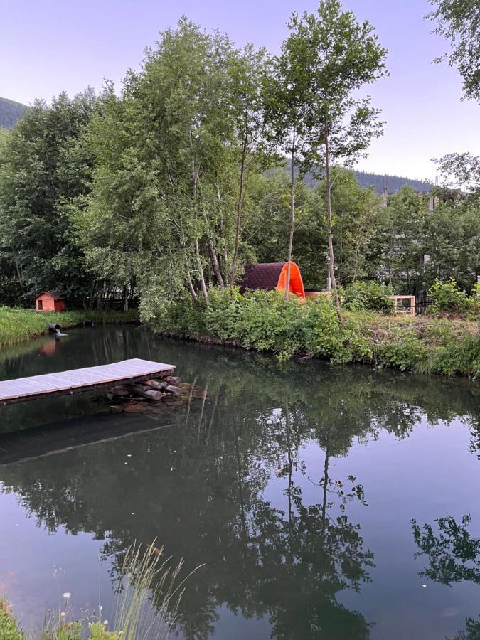 Beko'S Garden Inn Местия Экстерьер фото